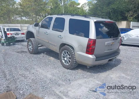 2007 Chevrolet Tahoe Ltz из США, поврежденный, VIN 1GNFC13J57R360258